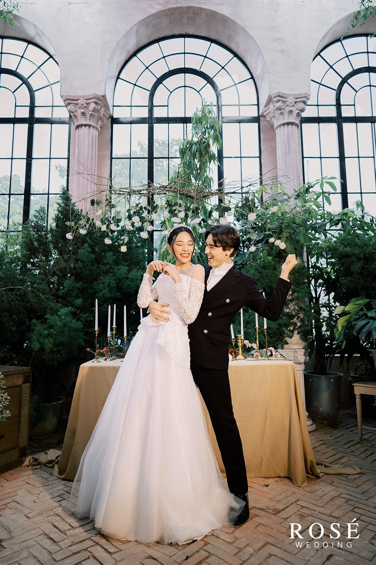ROSEWEDDING