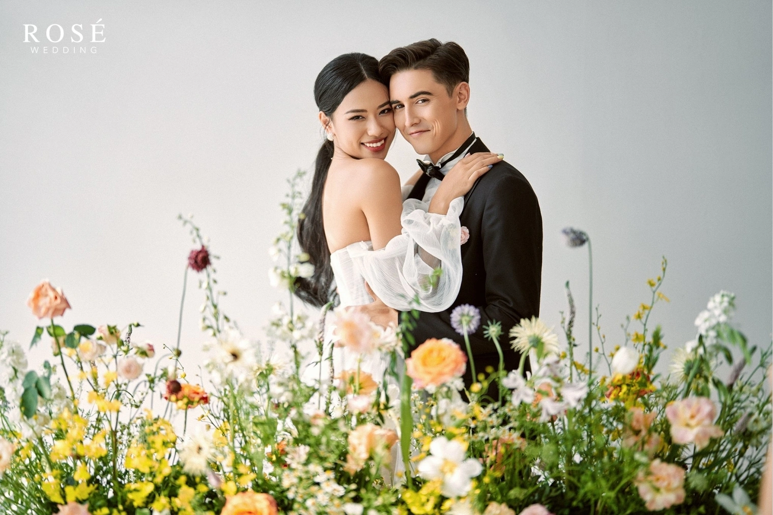 Welcome to Rosé Wedding